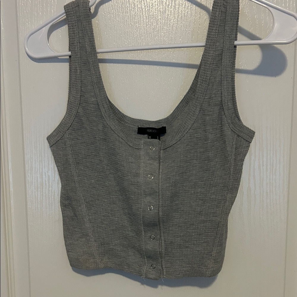 Forever 21 Gray Button-Front Crop Top